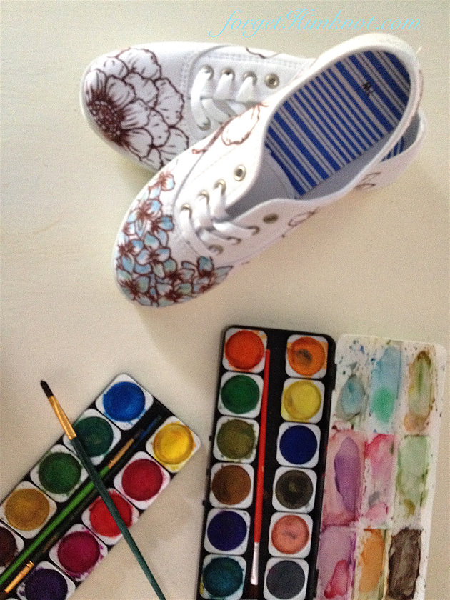painting flowers on shoes